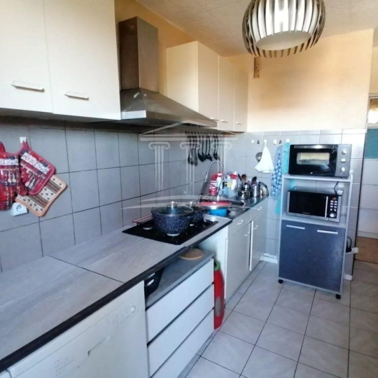 Annonces CARPENTRAS : Appartement | SORGUES (84700) | 72.00m2 | 76 000 € 
