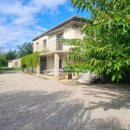  Annonces CARPENTRAS : Maison / Villa | SORGUES (84700) | 210 m2 | 399 000 &euro; 