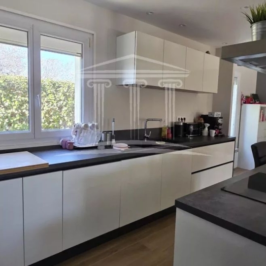  Annonces CARPENTRAS : Maison / Villa | SORGUES (84700) | 188 m2 | 515 000 &euro; 