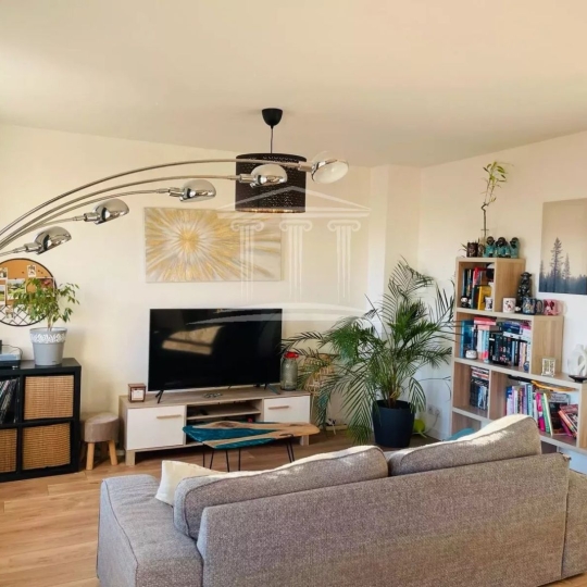 Annonces CARPENTRAS : Appartement | SORGUES (84700) | 66.00m2 | 100 000 € 