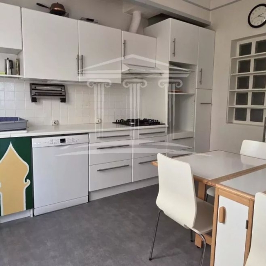  Annonces CARPENTRAS : Maison / Villa | SORGUES (84700) | 130 m2 | 450 000 &euro; 