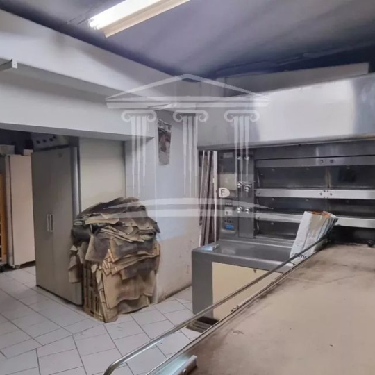  Annonces CARPENTRAS : Immeuble | SORGUES (84700) | 238 m2 | 199 000 &euro; 