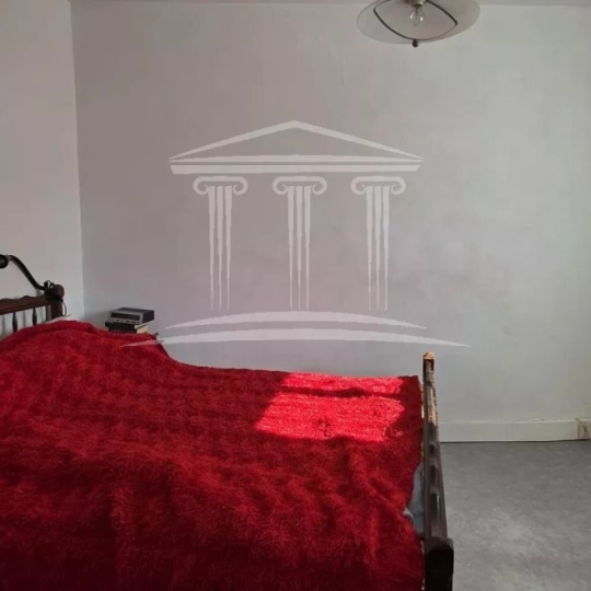  Annonces CARPENTRAS : Immeuble | SORGUES (84700) | 238 m2 | 199 000 &euro; 
