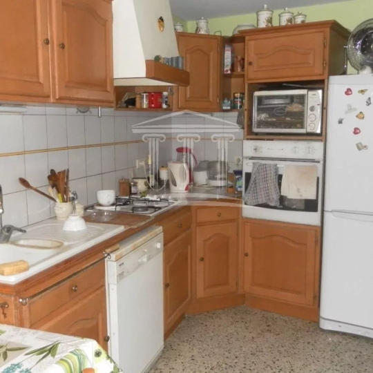  Annonces CARPENTRAS : Immeuble | SORGUES (84700) | 238 m2 | 199 000 &euro; 