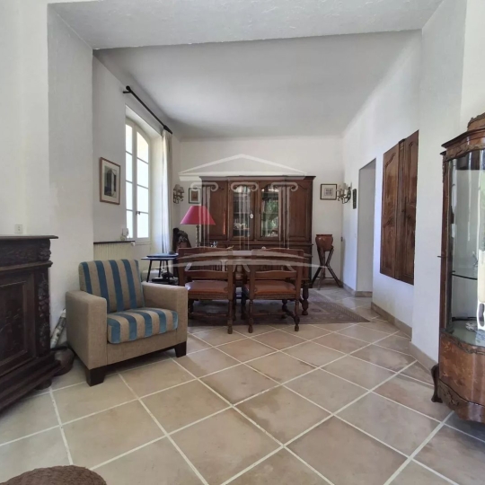  Annonces CARPENTRAS : Maison / Villa | SORGUES (84700) | 163 m2 | 450 000 &euro; 