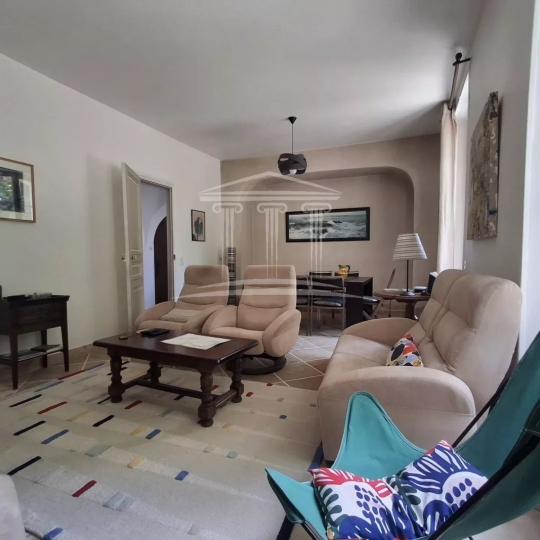 Annonces CARPENTRAS : Maison / Villa | SORGUES (84700) | 163 m2 | 450 000 &euro; 