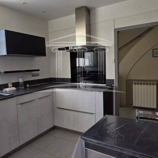  Annonces CARPENTRAS : Maison / Villa | SORGUES (84700) | 161 m2 | 284 000 &euro; 