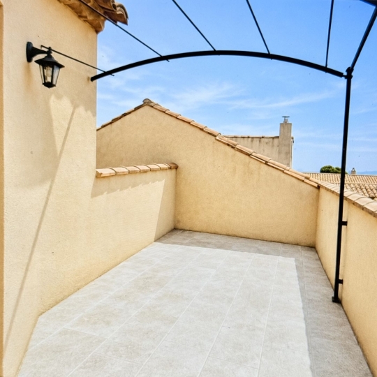  Annonces CARPENTRAS : Appartement | GIGONDAS (84190) | 70 m2 | 650 &euro; 