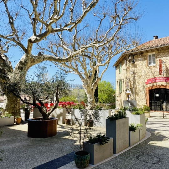  Annonces CARPENTRAS : Appartement | GIGONDAS (84190) | 70 m2 | 650 &euro; 