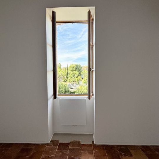  Annonces CARPENTRAS : House | GIGONDAS (84190) | 70 m2 | 700 &euro; 