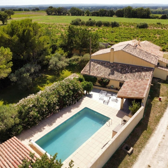  Annonces CARPENTRAS : Maison / Villa | VACQUEYRAS (84190) | 280 m2 | 930 000 &euro; 