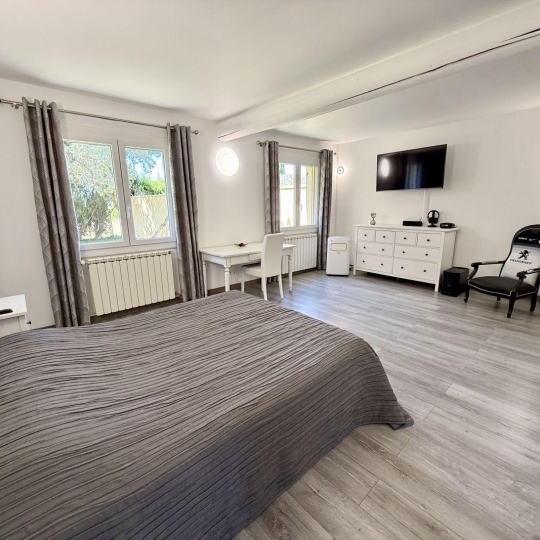  Annonces CARPENTRAS : Maison / Villa | VACQUEYRAS (84190) | 280 m2 | 930 000 &euro; 
