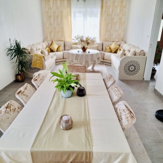  Annonces CARPENTRAS : Maison / Villa | VIOLES (84150) | 160 m2 | 280 000 &euro; 