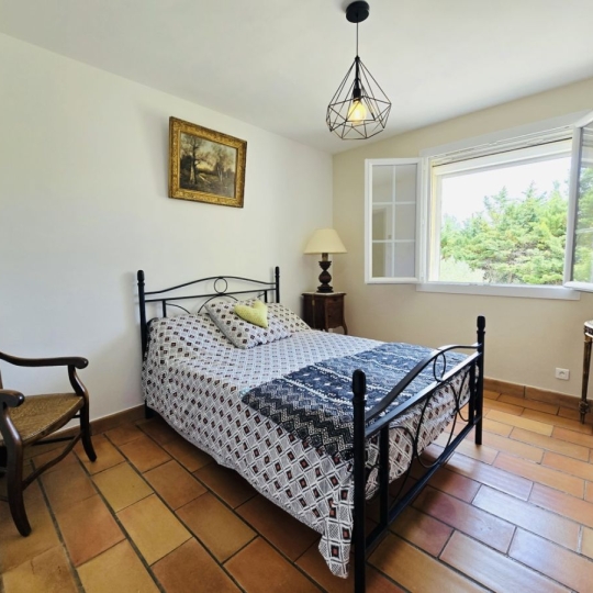  Annonces CARPENTRAS : Maison / Villa | VACQUEYRAS (84190) | 217 m2 | 660 000 &euro; 