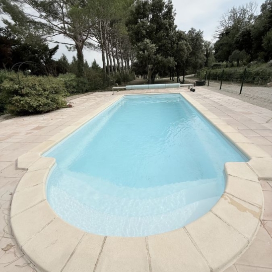  Annonces CARPENTRAS : Maison / Villa | VACQUEYRAS (84190) | 217 m2 | 660 000 &euro; 