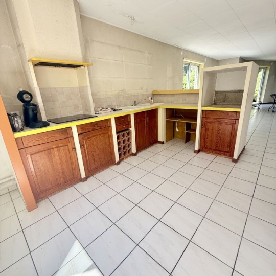  Annonces CARPENTRAS : Maison / Villa | BEAUMES-DE-VENISE (84190) | 127 m2 | 325 000 &euro; 