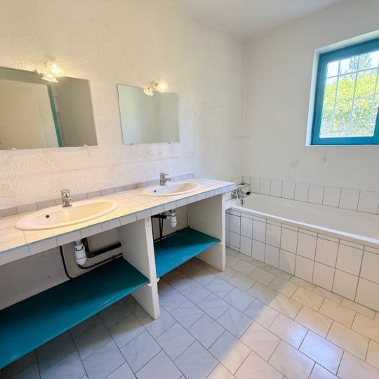  Annonces CARPENTRAS : Maison / Villa | BEAUMES-DE-VENISE (84190) | 127 m2 | 325 000 &euro; 