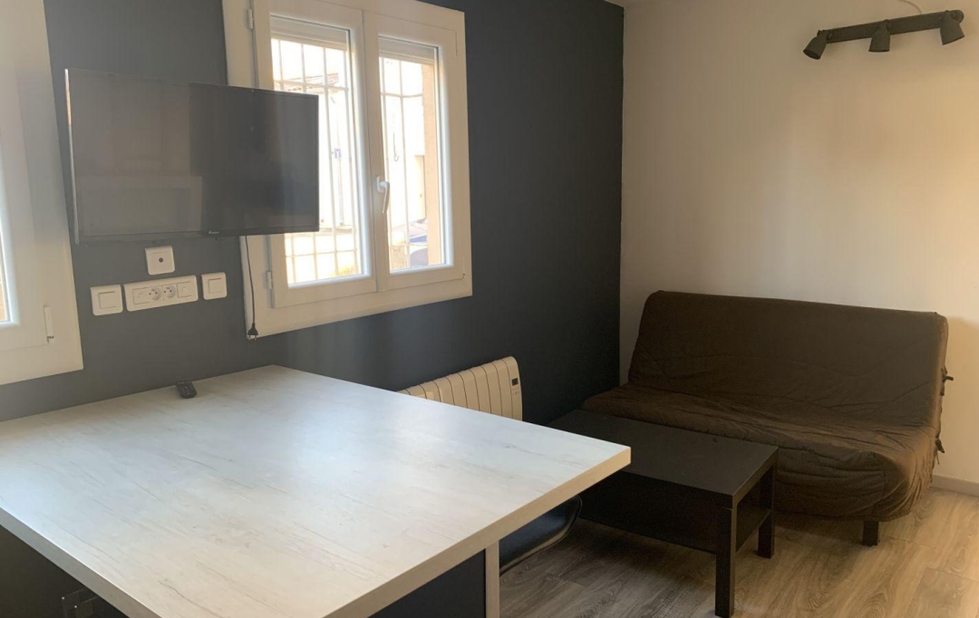 Annonces CARPENTRAS : Appartement | SORGUES (84700) | 32 m2 | 450 &euro; 