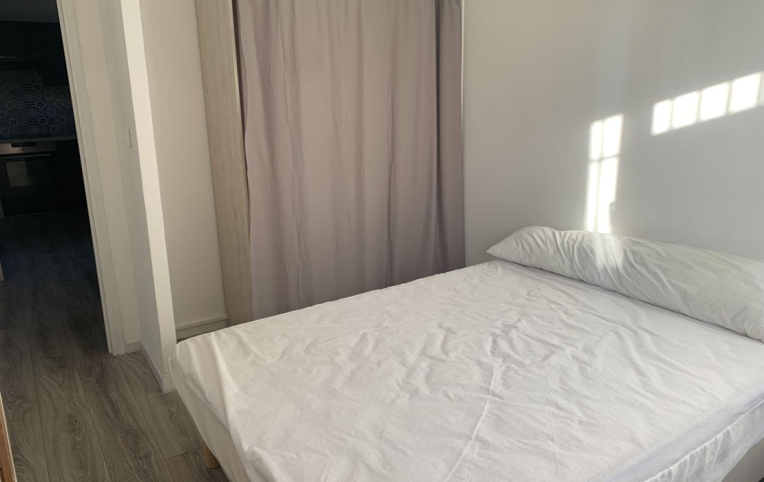 Annonces CARPENTRAS : Appartement | SORGUES (84700) | 32 m2 | 450 &euro; 