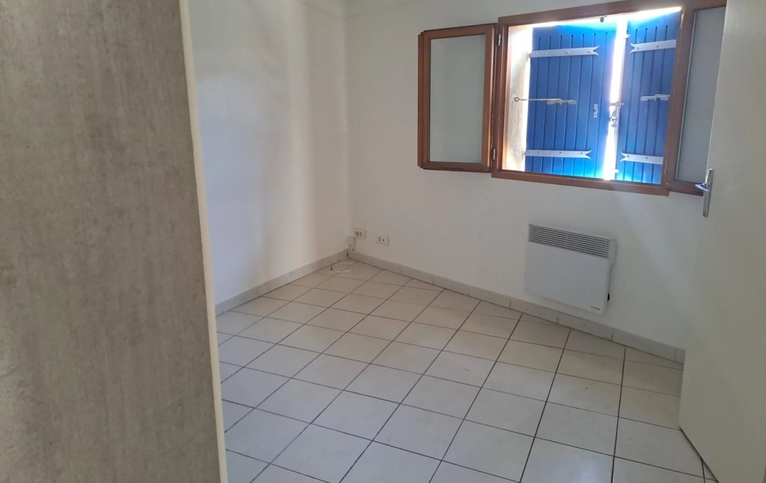 Annonces CARPENTRAS : Appartement | SORGUES (84700) | 42 m2 | 530 &euro; 