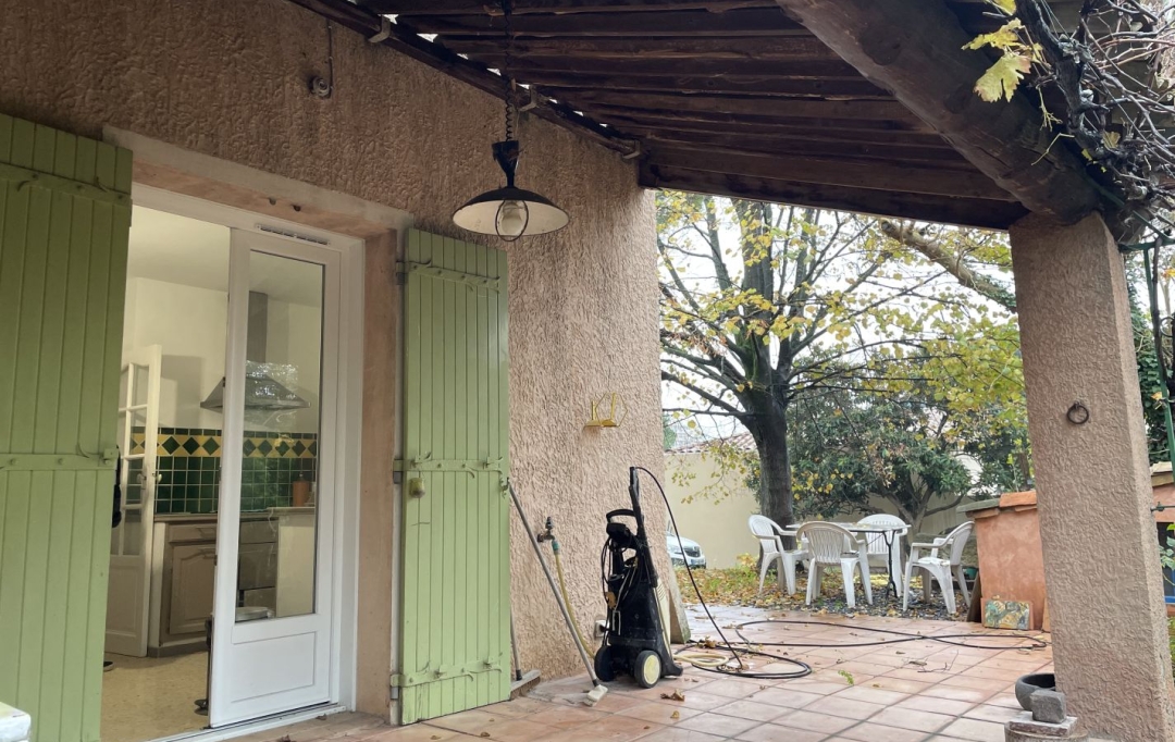 Annonces CARPENTRAS : Maison / Villa | SORGUES (84700) | 98 m2 | 1 004 &euro; 