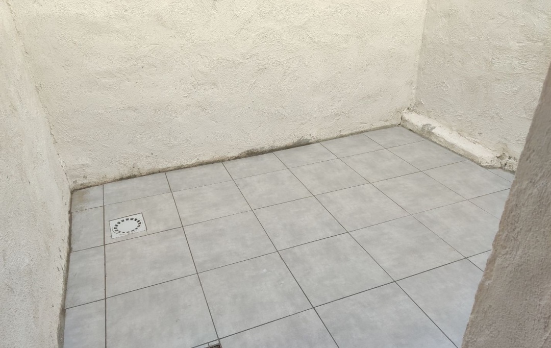 Annonces CARPENTRAS : Appartement | SORGUES (84700) | 45 m2 | 546 &euro; 