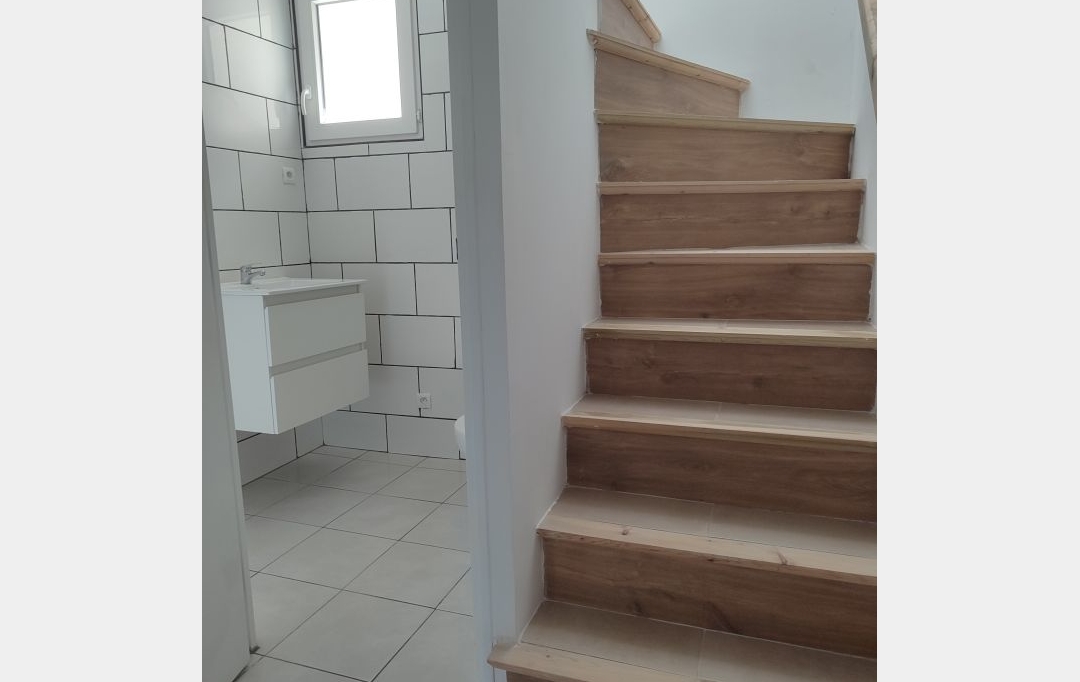 Annonces CARPENTRAS : Appartement | SORGUES (84700) | 45 m2 | 546 &euro; 
