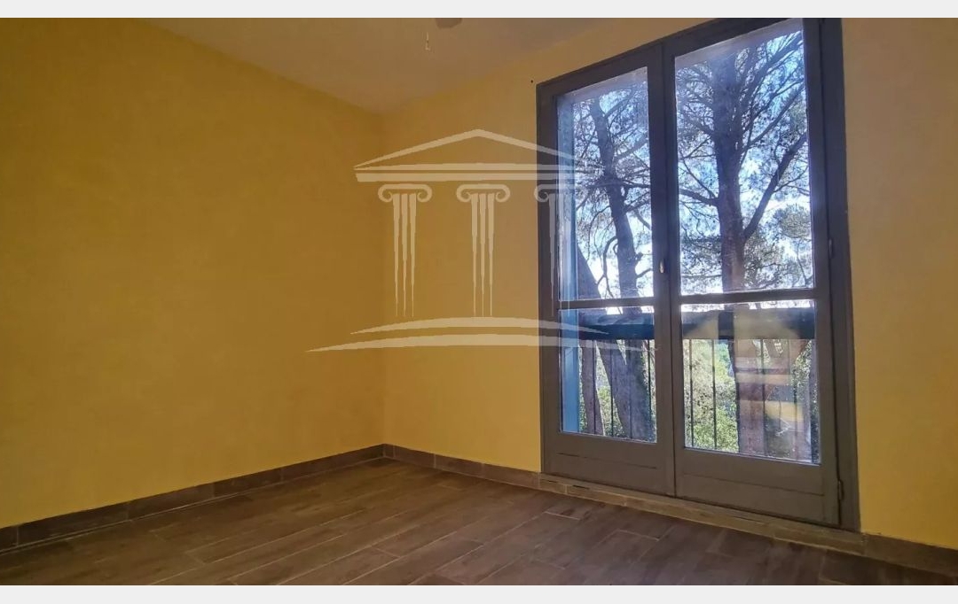 Annonces CARPENTRAS : Appartement | SORGUES (84700) | 58 m2 | 72 000 &euro; 