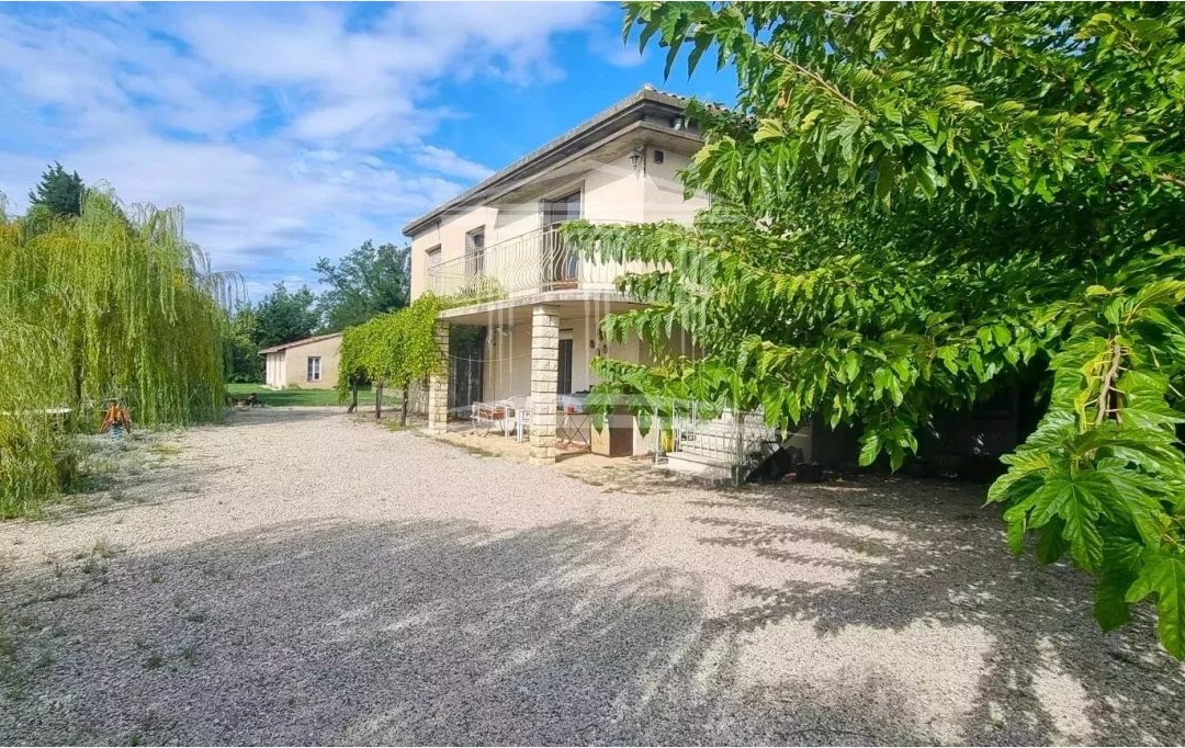 Annonces CARPENTRAS : Maison / Villa | SORGUES (84700) | 210 m2 | 399 000 &euro; 