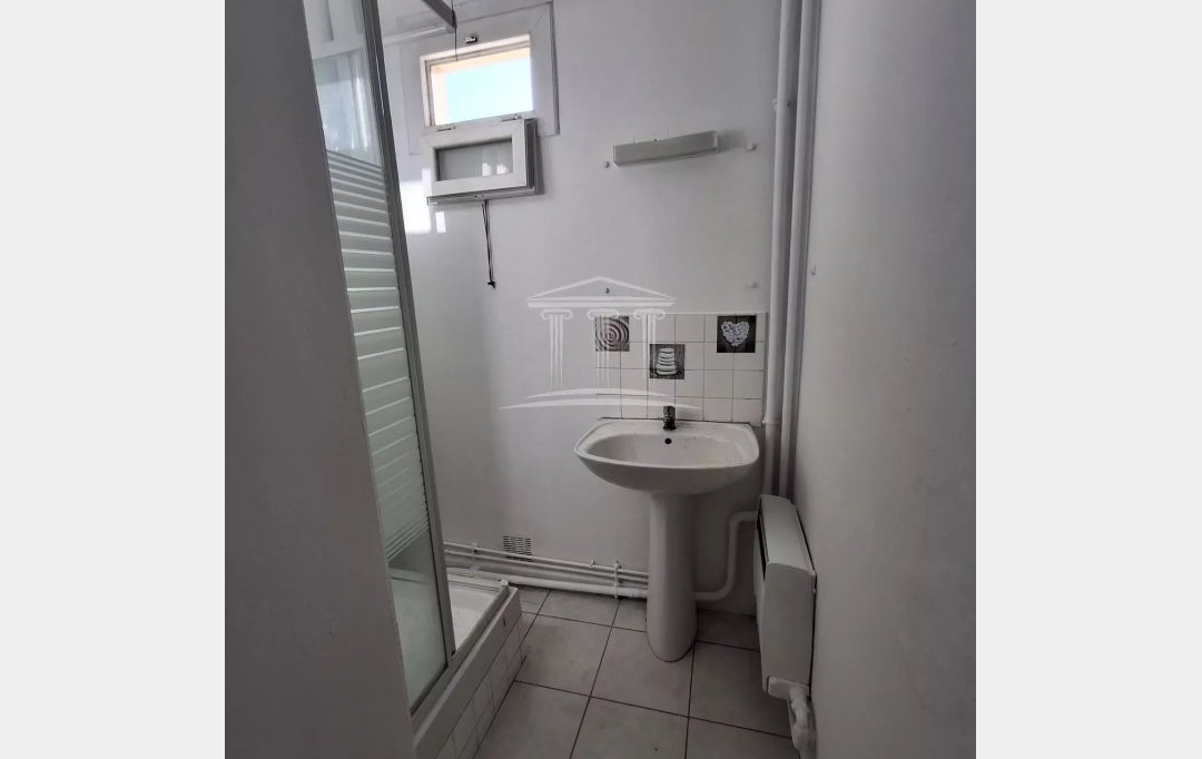 Annonces CARPENTRAS : Appartement | SORGUES (84700) | 57 m2 | 71 000 &euro; 