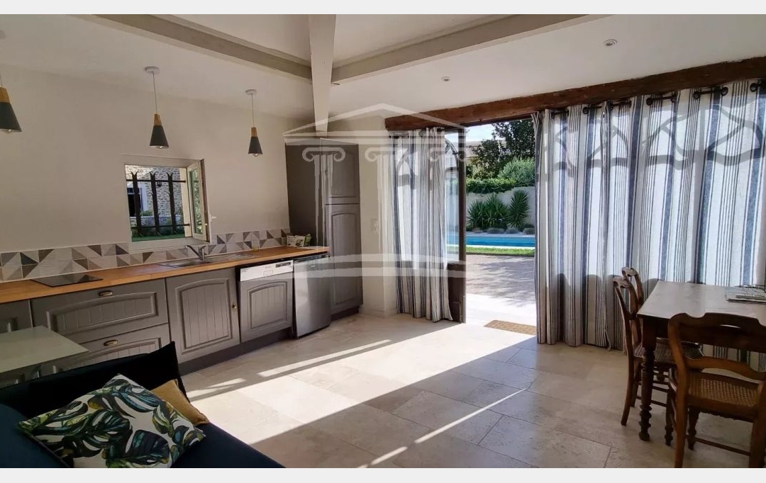 Annonces CARPENTRAS : Maison / Villa | SORGUES (84700) | 185 m2 | 550 000 &euro; 