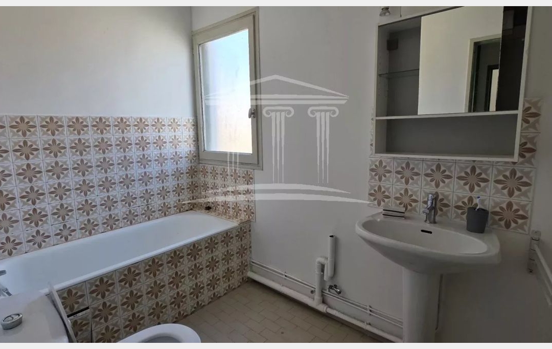 Annonces CARPENTRAS : Appartement | SORGUES (84700) | 33 m2 | 56 000 &euro; 