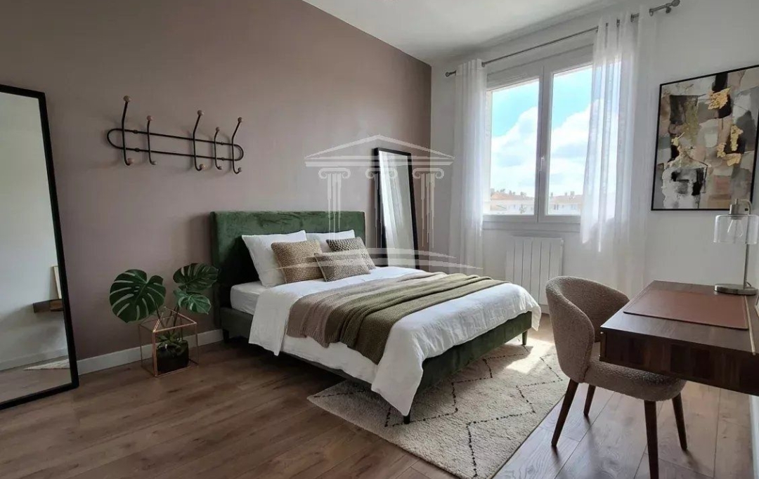 Annonces CARPENTRAS : Appartement | SORGUES (84700) | 66 m2 | 100 000 &euro; 