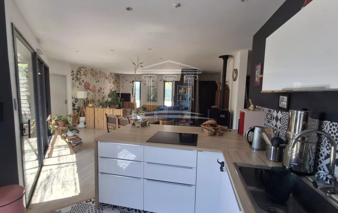 Annonces CARPENTRAS : Maison / Villa | SORGUES (84700) | 97 m2 | 285 000 &euro; 