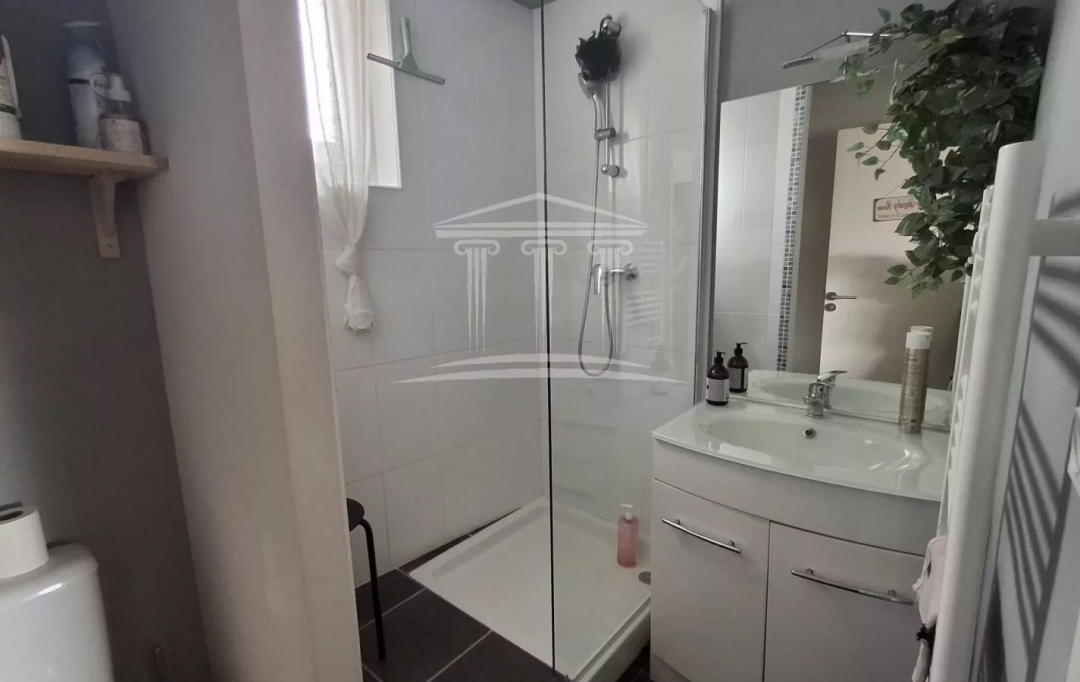 Annonces CARPENTRAS : Appartement | SORGUES (84700) | 85 m2 | 210 000 &euro; 