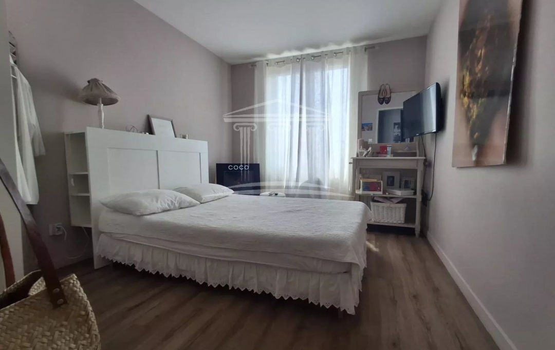 Annonces CARPENTRAS : Appartement | SORGUES (84700) | 85 m2 | 210 000 &euro; 