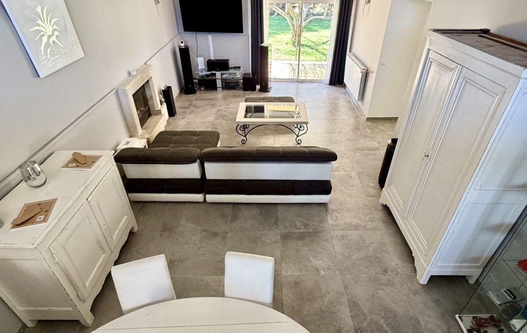 Annonces CARPENTRAS : Maison / Villa | VACQUEYRAS (84190) | 280 m2 | 930 000 &euro; 