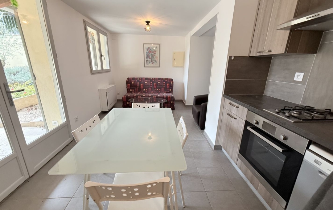 Annonces CARPENTRAS : Maison / Villa | VACQUEYRAS (84190) | 217 m2 | 660 000 &euro; 
