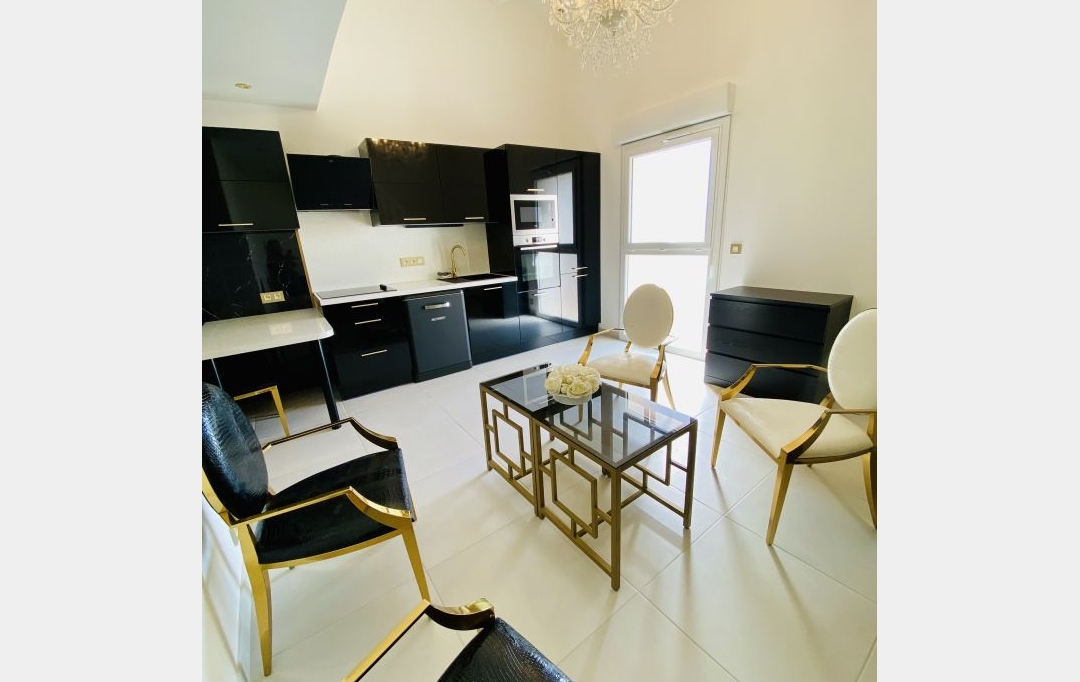 Annonces CARPENTRAS : Maison / Villa | JONQUIERES (84150) | 450 m2 | 850 000 &euro; 