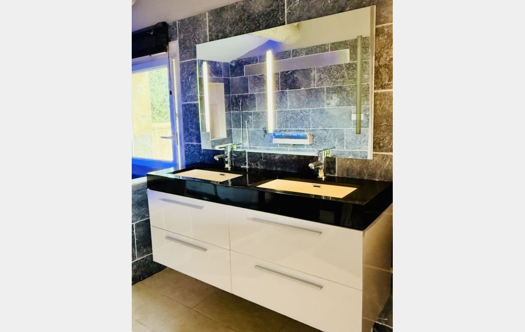 Annonces CARPENTRAS : Maison / Villa | VACQUEYRAS (84190) | 135 m2 | 440 000 &euro; 