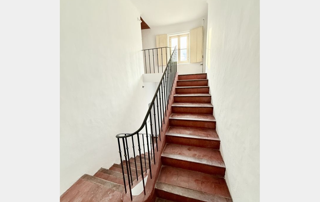 Annonces CARPENTRAS : Maison / Villa | COURTHEZON (84350) | 300 m2 | 195 000 &euro; 